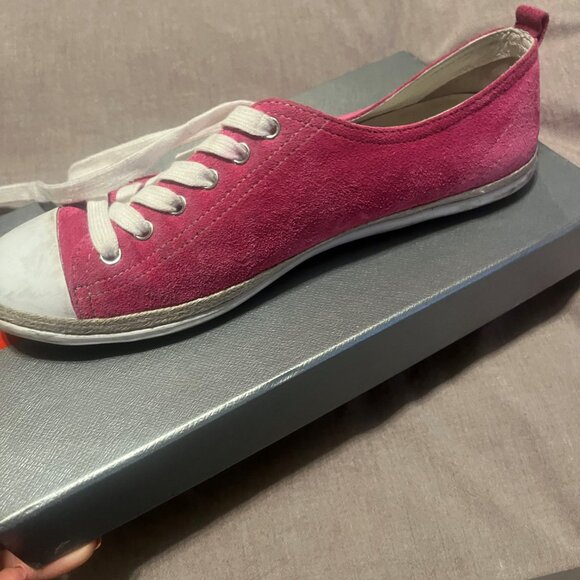 Prada sneaker - Picture 2 of 7